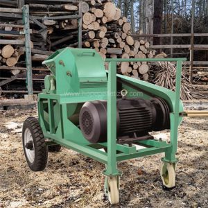 High-Efficiency Industrial Wood Chipper Machine 220V with High Productivity Engine Motor Bearing for Farm Use Produces Sawdust